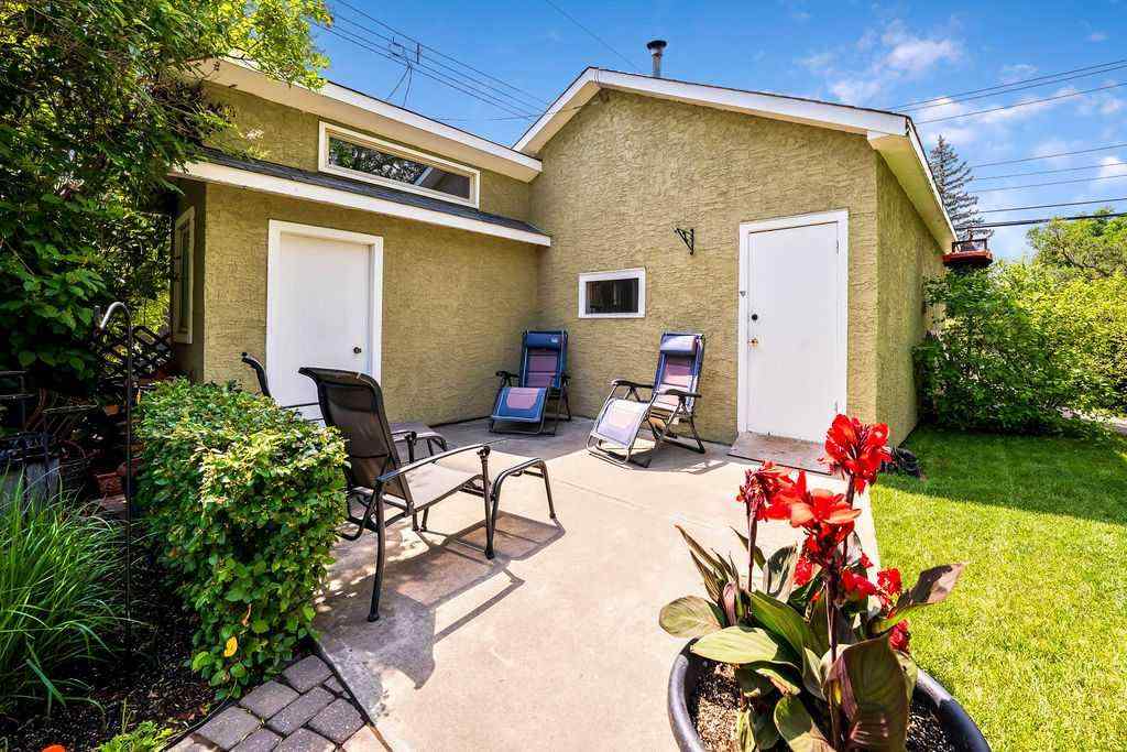 MLS® A2252307 - 509 15 Avenue NE in Renfrew Calgary, Residential