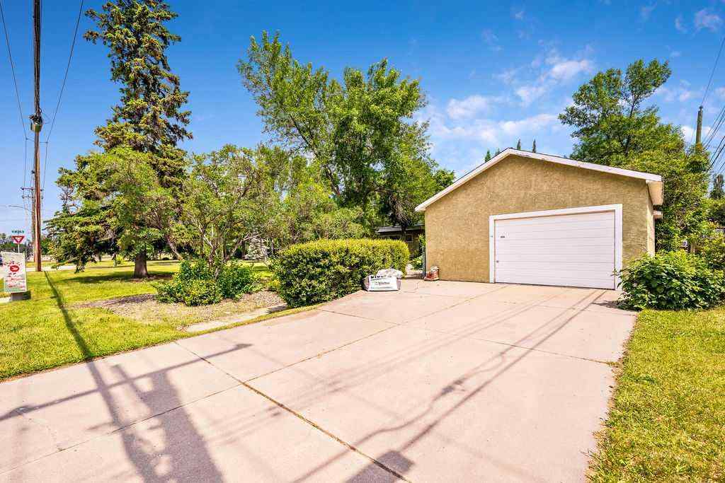 MLS® A2252307 - 509 15 Avenue NE in Renfrew Calgary, Residential