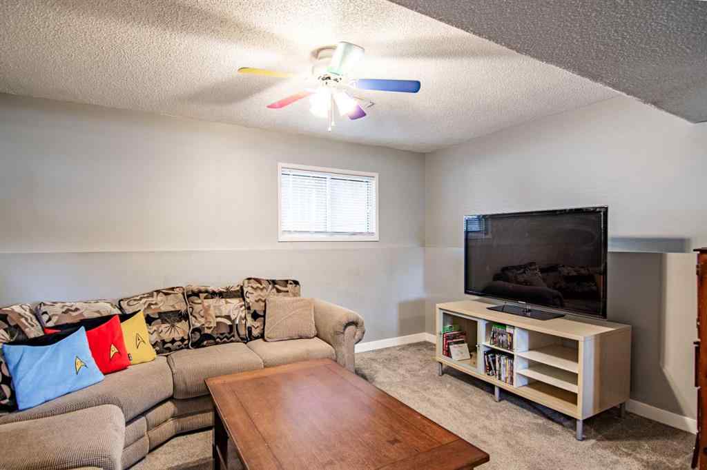 MLS® A2252309 - 68 Heritage Drive  in Heritage Park Lacombe, Residential