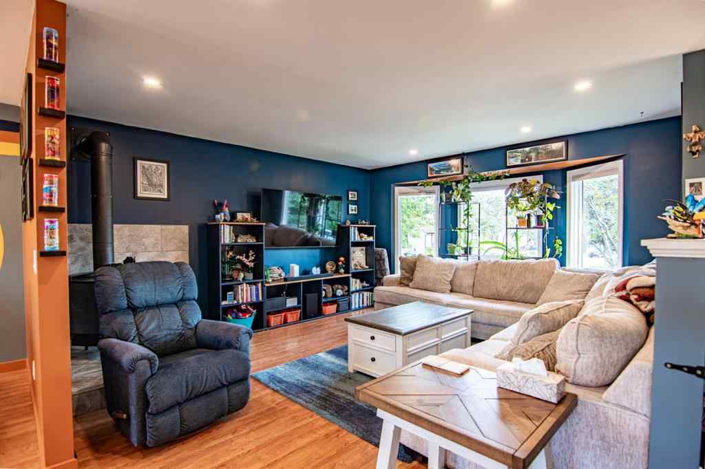 MLS® A2252309 - 68 Heritage Drive  in Heritage Park Lacombe, Residential