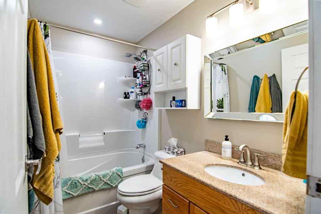MLS® A2252309 - 68 Heritage Drive  in Heritage Park Lacombe, Residential