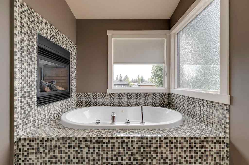 MLS® A2252313 - 1940 27 Avenue SW in South Calgary Calgary, Residential