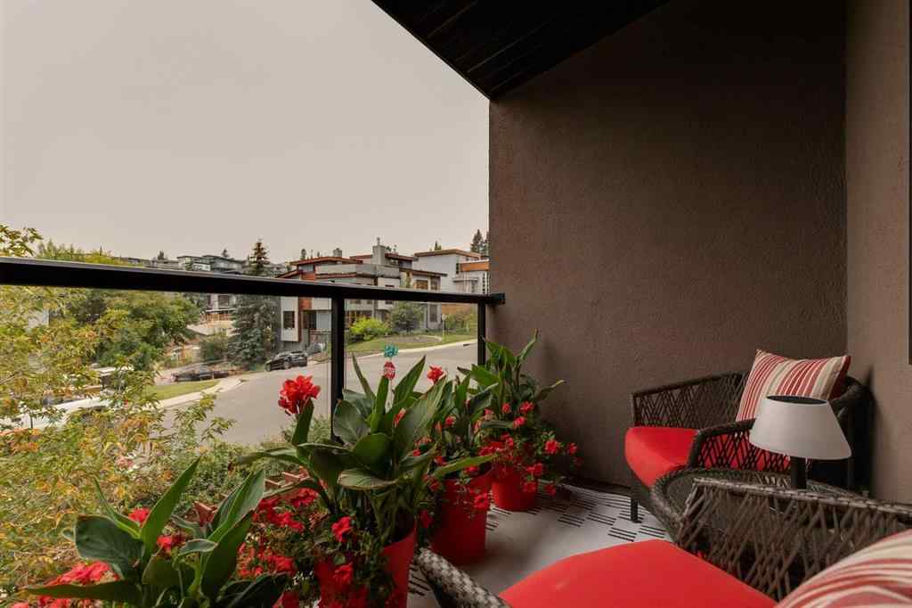 MLS® A2252313 - 1940 27 Avenue SW in South Calgary Calgary, Residential