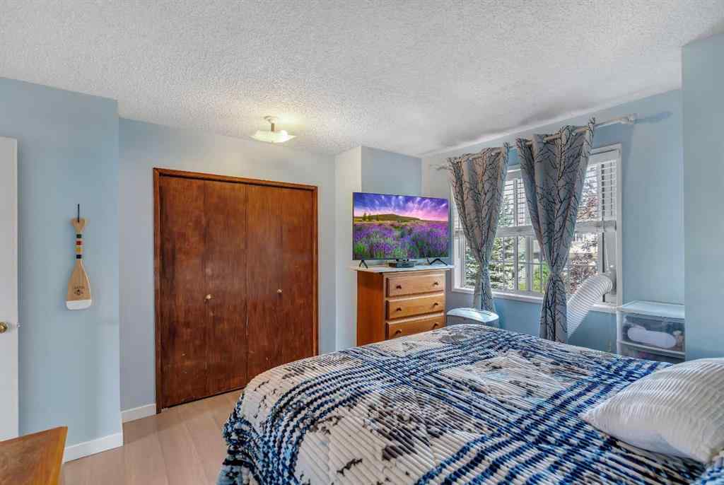 MLS® A2252320 - 71 Rivercrest Circle SE in Riverbend Calgary, Residential