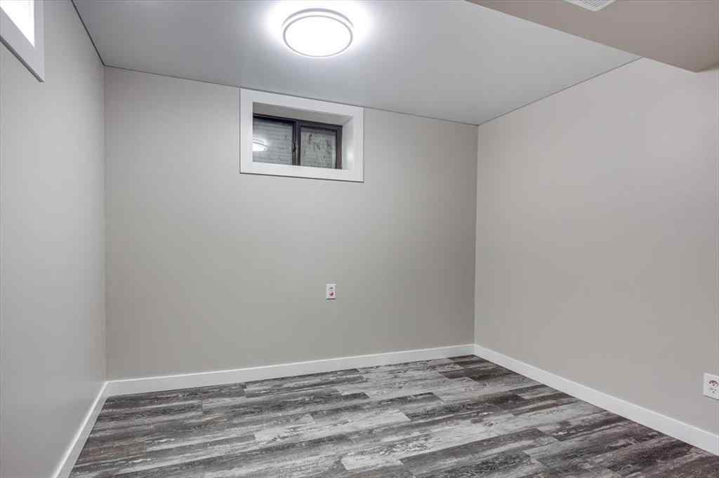 MLS® A2252322 - 4230 40a Avenue  in Grandview Red Deer, Residential