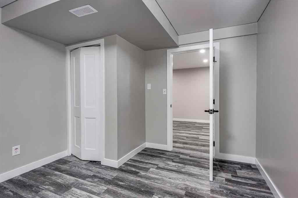 MLS® A2252322 - 4230 40a Avenue  in Grandview Red Deer, Residential