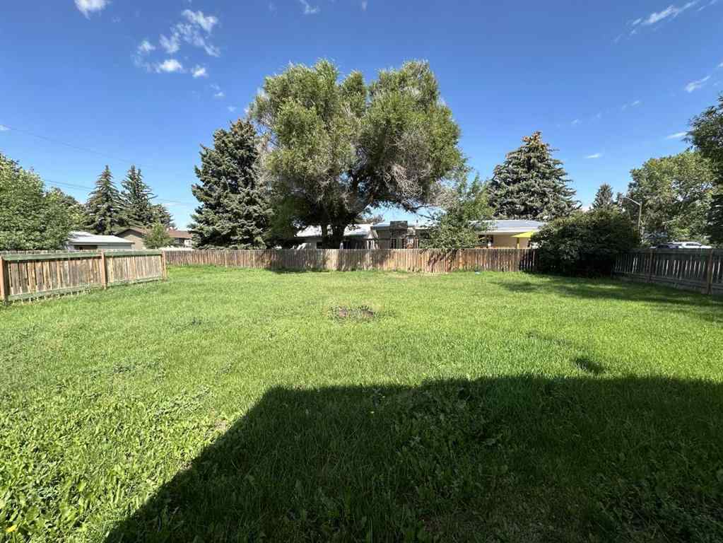 MLS® A2252324 - 401 3rd Avenue W in NONE Foremost, Residential