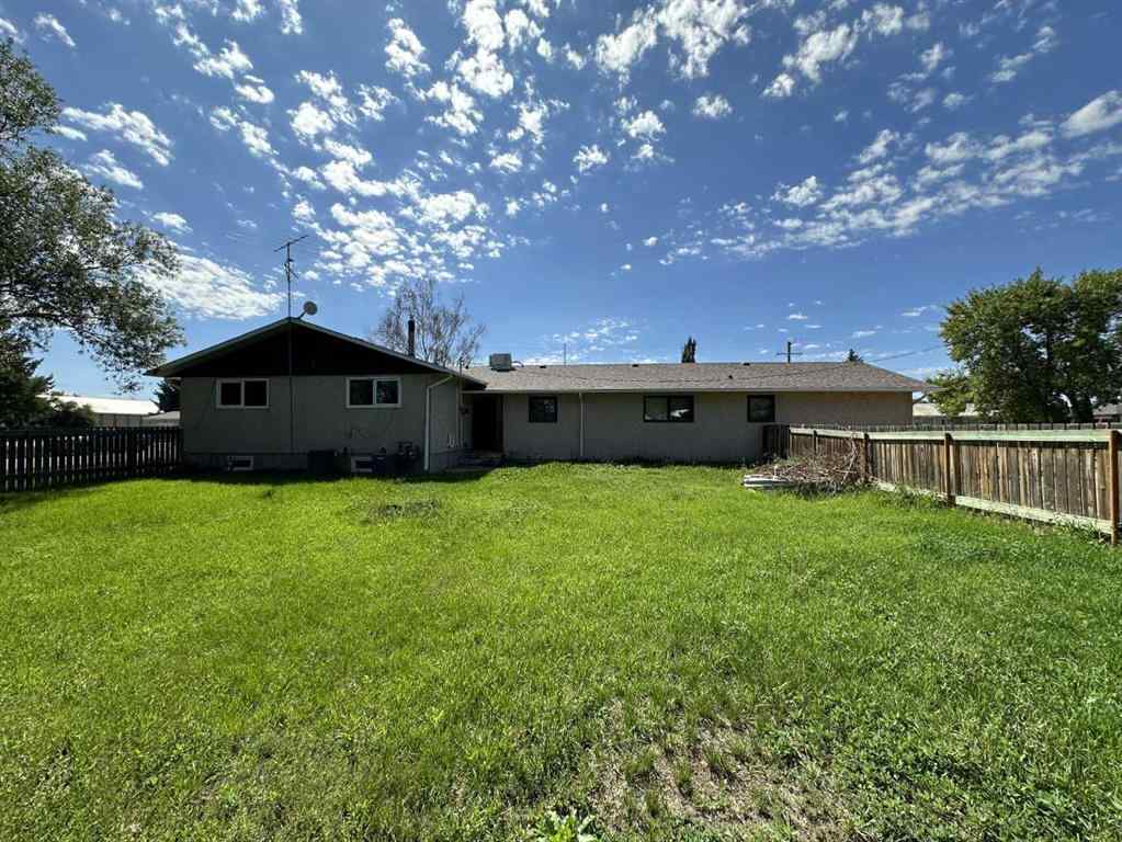 MLS® A2252324 - 401 3rd Avenue W in NONE Foremost, Residential