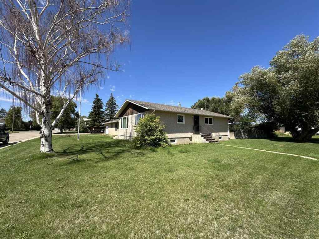 MLS® A2252324 - 401 3rd Avenue W in NONE Foremost, Residential