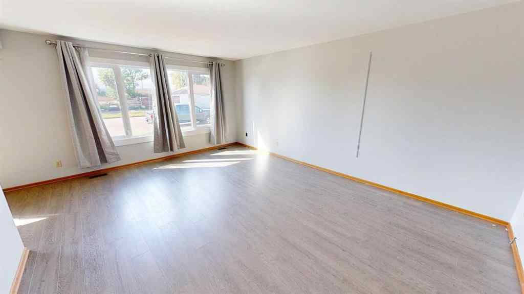 MLS® A2252324 - 401 3rd Avenue W in NONE Foremost, Residential