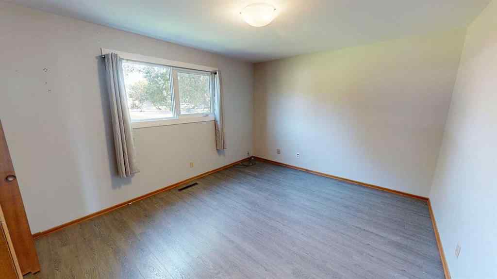 MLS® A2252324 - 401 3rd Avenue W in NONE Foremost, Residential