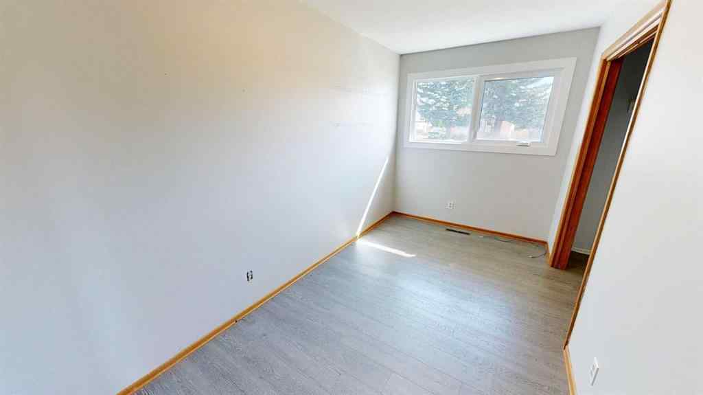 MLS® A2252324 - 401 3rd Avenue W in NONE Foremost, Residential