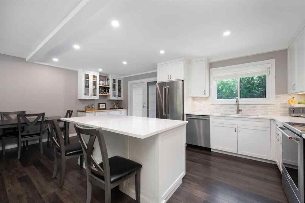 MLS® A2252327 - 525 Beacon Hill Drive  in Beacon Hill Fort McMurray, Residential