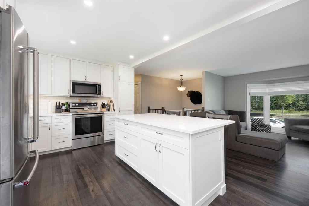 MLS® A2252327 - 525 Beacon Hill Drive  in Beacon Hill Fort McMurray, Residential