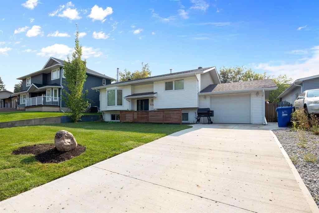 MLS® A2252327 - 525 Beacon Hill Drive  in Beacon Hill Fort McMurray, Residential