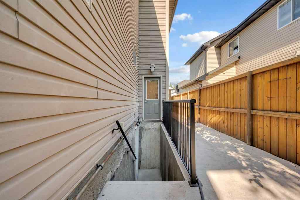 MLS® A2252329 - 101 Springmere Road  in Westmere Chestermere, Residential