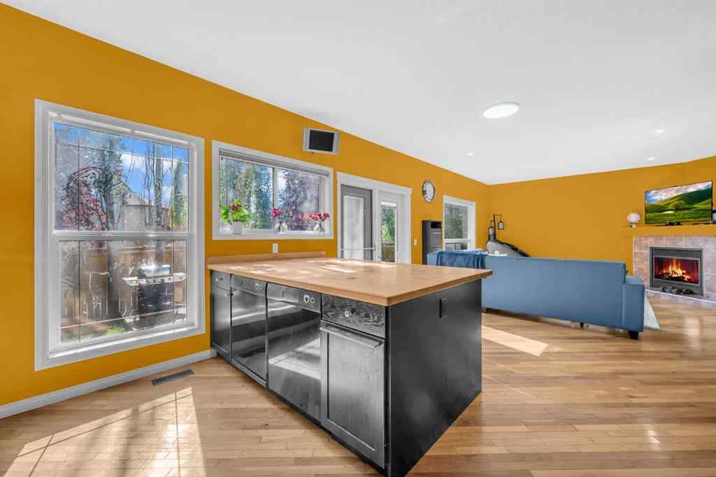 MLS® A2252329 - 101 Springmere Road  in Westmere Chestermere, Residential