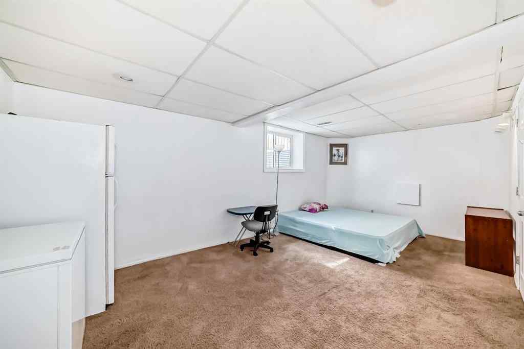 MLS® A2252330 - 33 Martinridge Place NE in Martindale Calgary, Residential