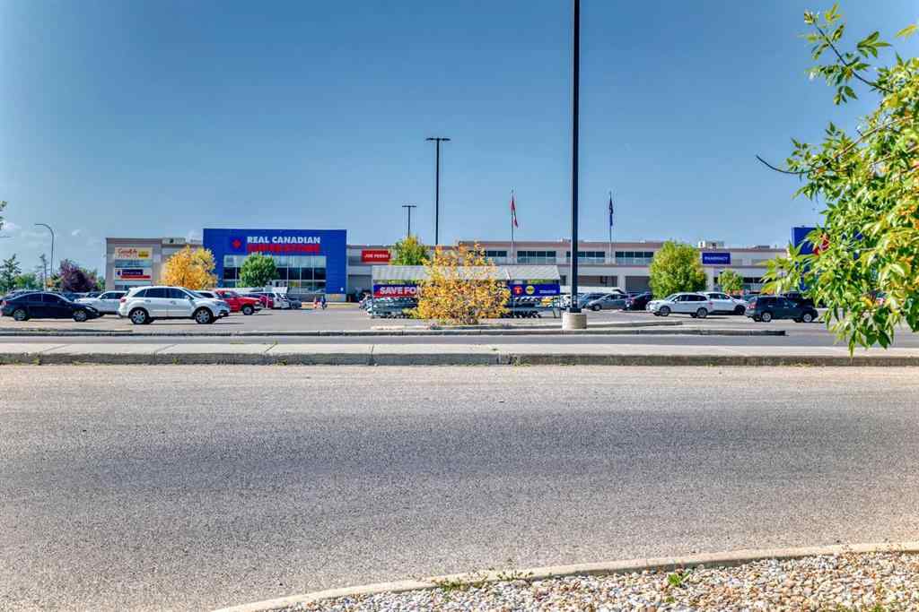 MLS® A2252330 - 33 Martinridge Place NE in Martindale Calgary, Residential