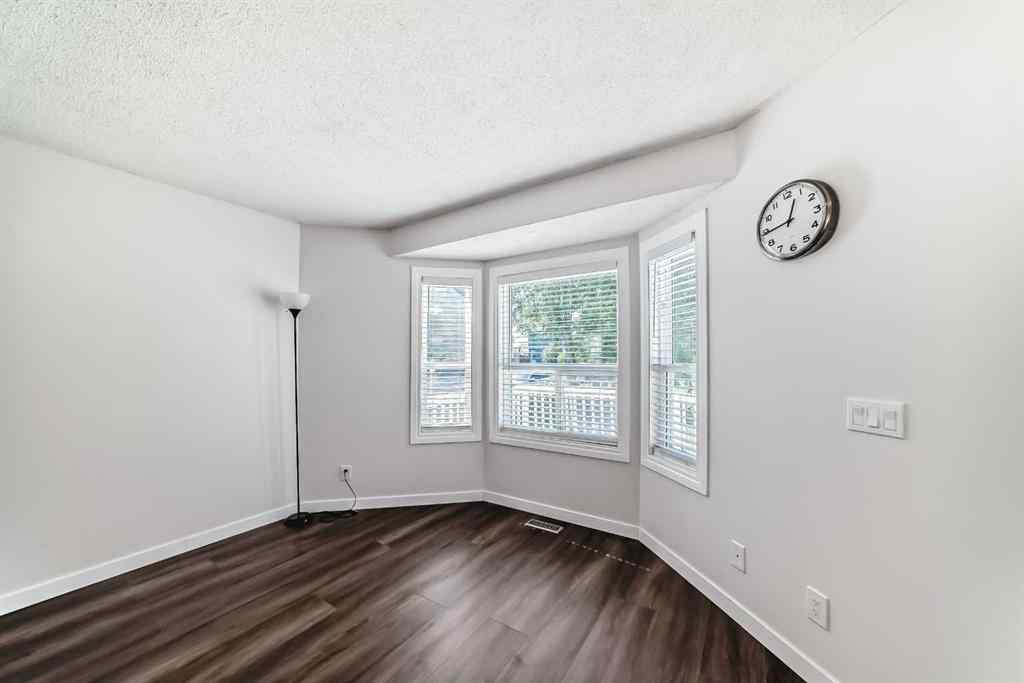 MLS® A2252330 - 33 Martinridge Place NE in Martindale Calgary, Residential