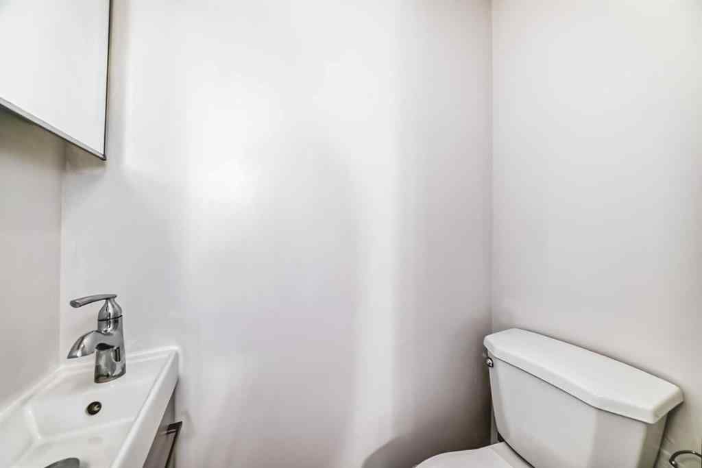 MLS® A2252330 - 33 Martinridge Place NE in Martindale Calgary, Residential