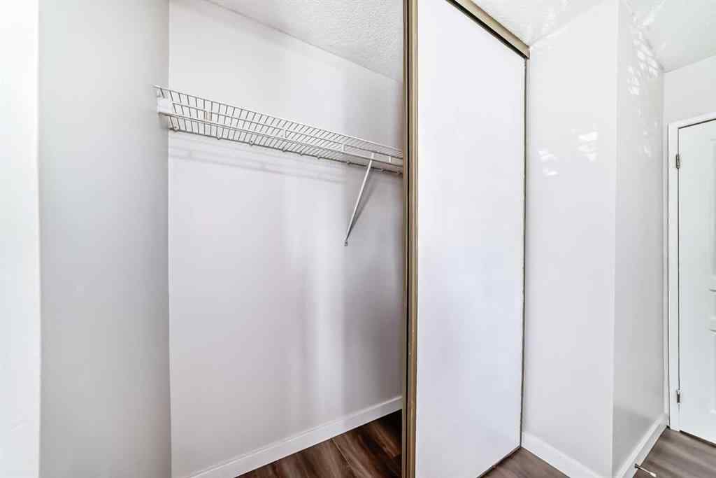 MLS® A2252330 - 33 Martinridge Place NE in Martindale Calgary, Residential