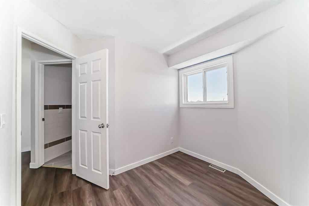 MLS® A2252330 - 33 Martinridge Place NE in Martindale Calgary, Residential