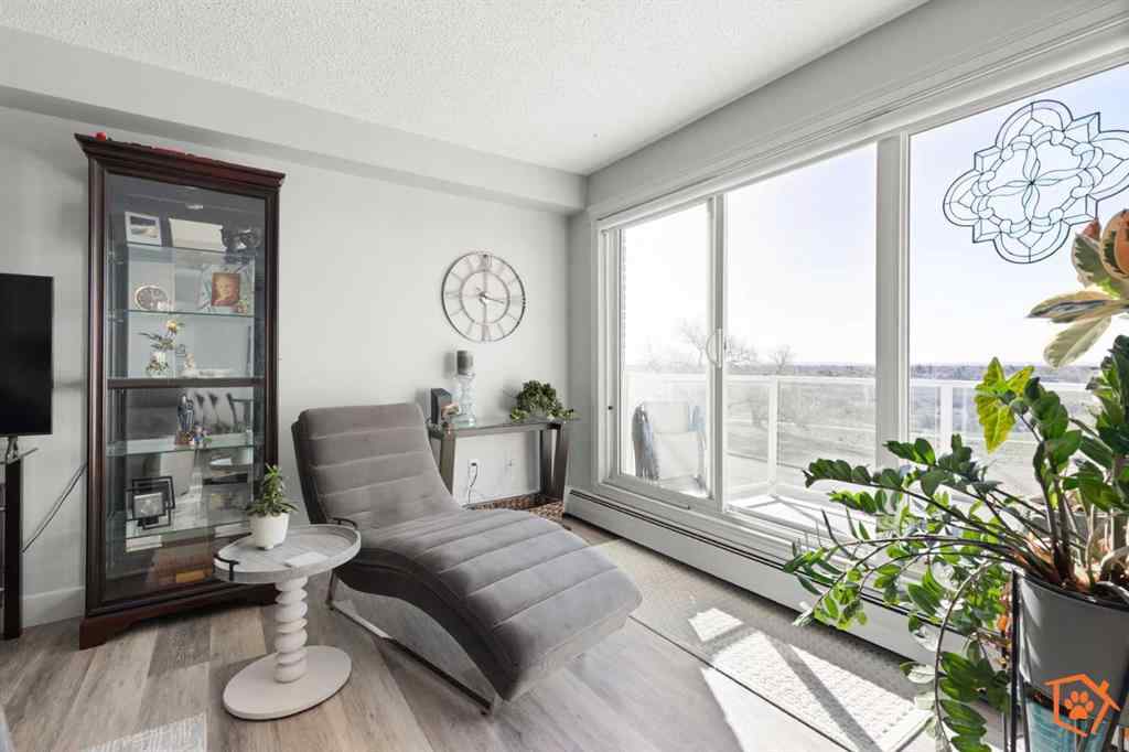 MLS® A2252340 - Unit #18 512 McCutcheon Drive NW in Northwest Crescent Heights Medicine Hat, Residential