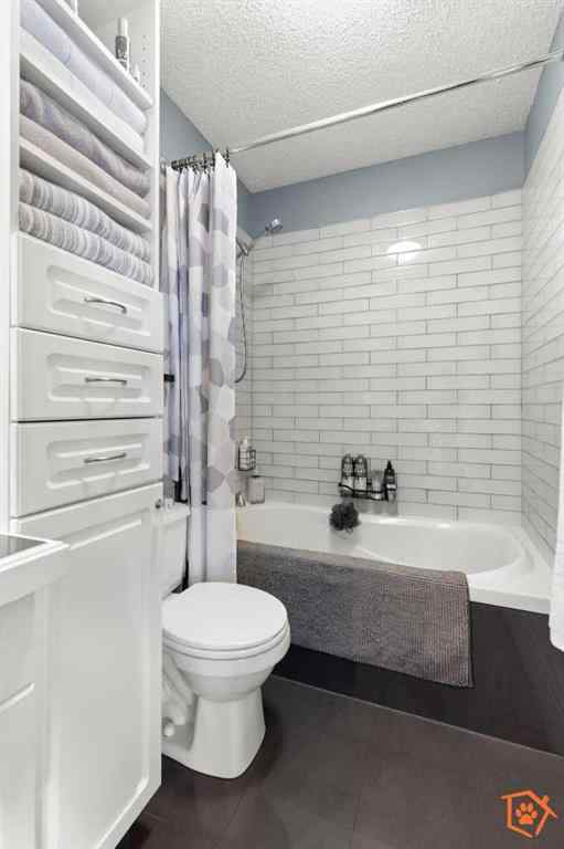 MLS® A2252340 - Unit #18 512 McCutcheon Drive NW in Northwest Crescent Heights Medicine Hat, Residential