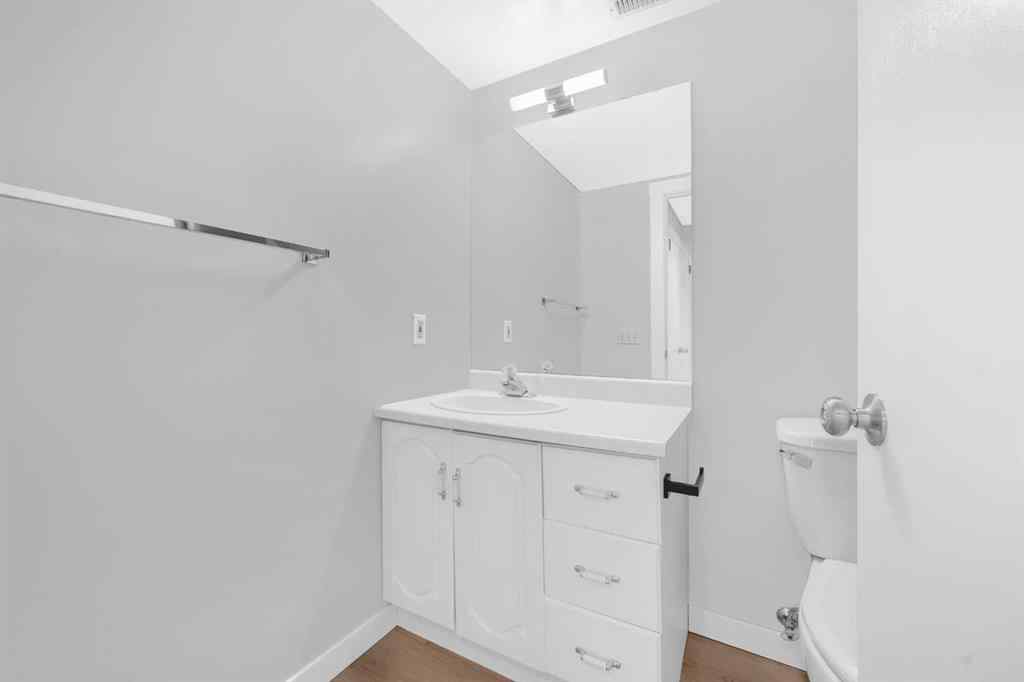 MLS® A2252343 - 804 71 Avenue NW in Huntington Hills Calgary, Residential