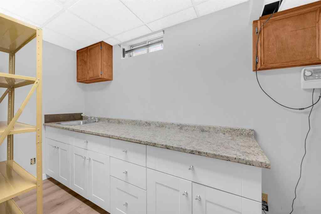 MLS® A2252343 - 804 71 Avenue NW in Huntington Hills Calgary, Residential