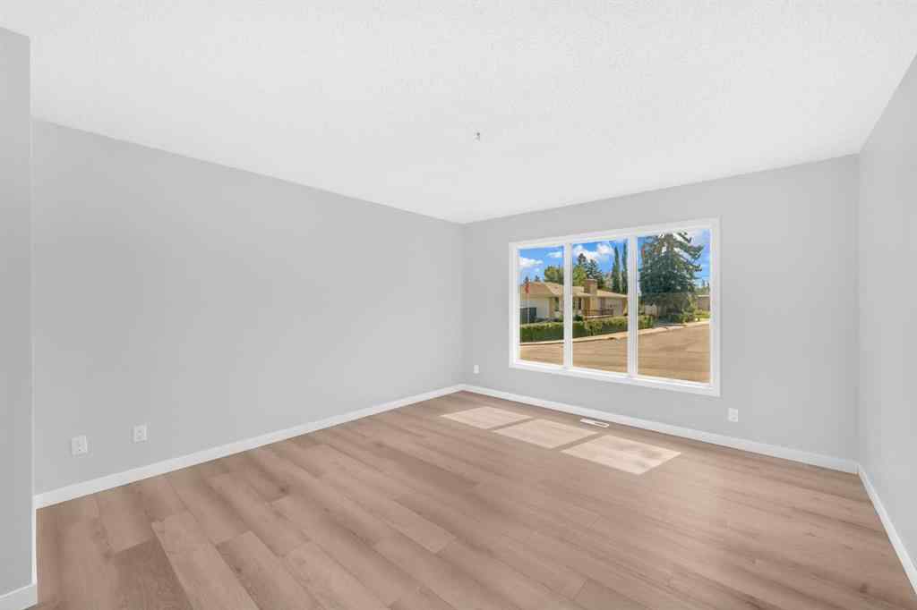 MLS® A2252343 - 804 71 Avenue NW in Huntington Hills Calgary, Residential