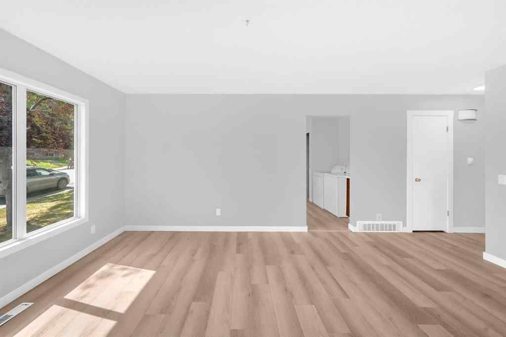 MLS® A2252343 - 804 71 Avenue NW in Huntington Hills Calgary, Residential
