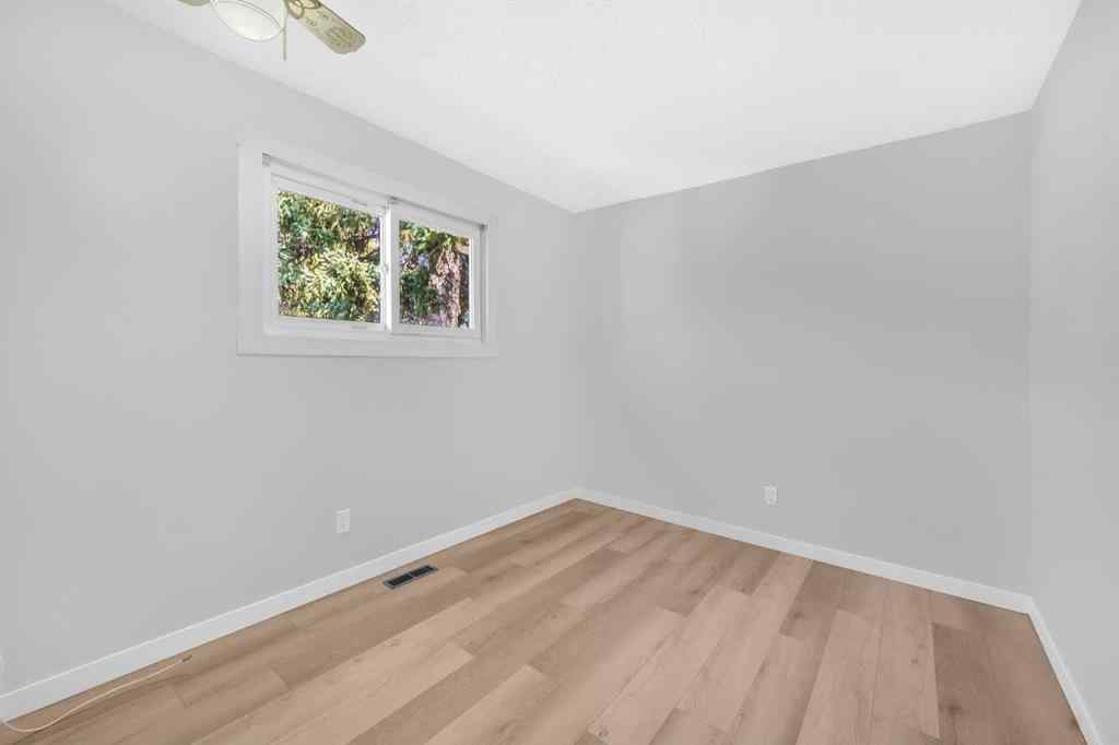 MLS® A2252343 - 804 71 Avenue NW in Huntington Hills Calgary, Residential