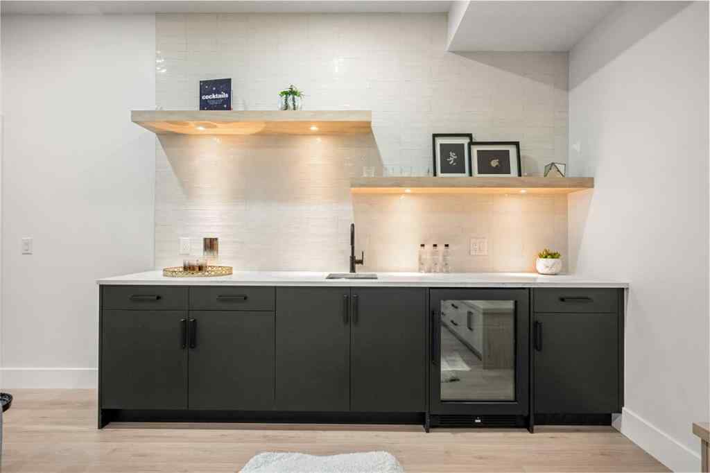 MLS® A2252345 - 1415 24 Street SW in Shaganappi Calgary, Residential