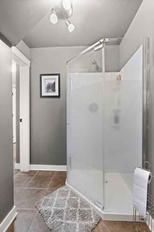 MLS® A2252346 - 2591 22 Avenue SE in Crestwood-Norwood Medicine Hat, Residential