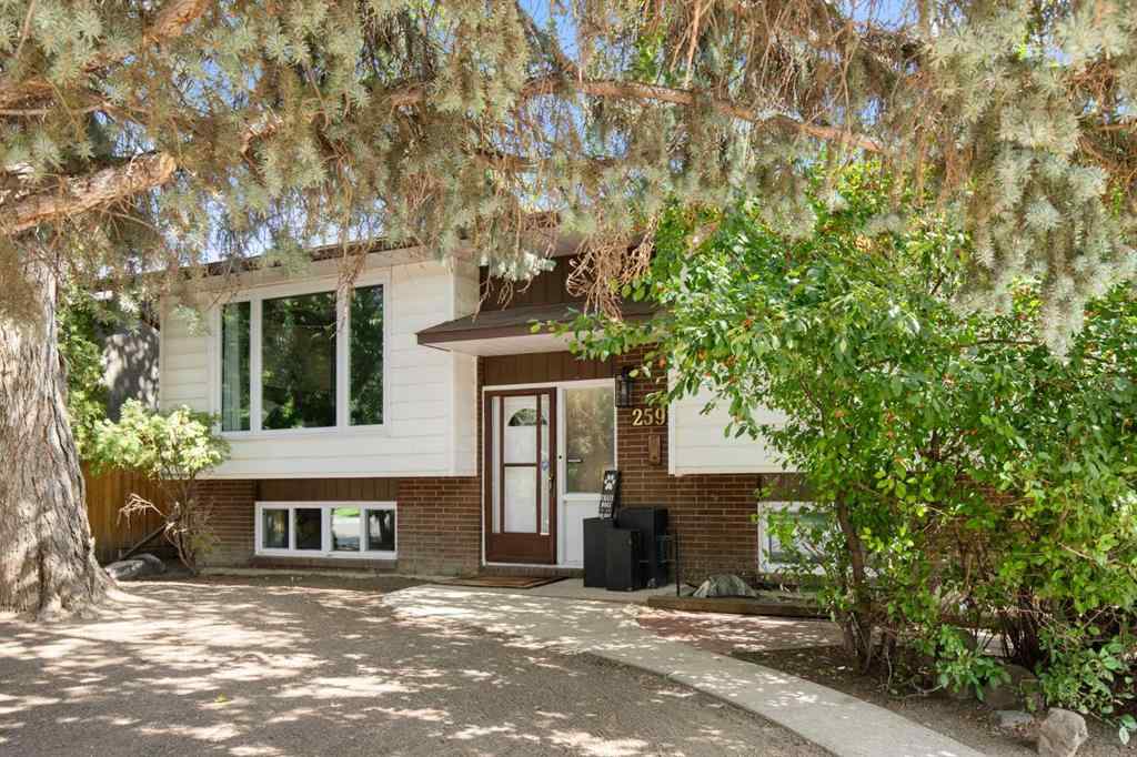 MLS® A2252346 - 2591 22 Avenue SE in Crestwood-Norwood Medicine Hat, Residential