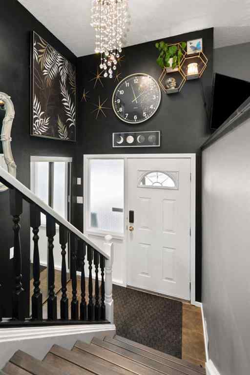 MLS® A2252346 - 2591 22 Avenue SE in Crestwood-Norwood Medicine Hat, Residential