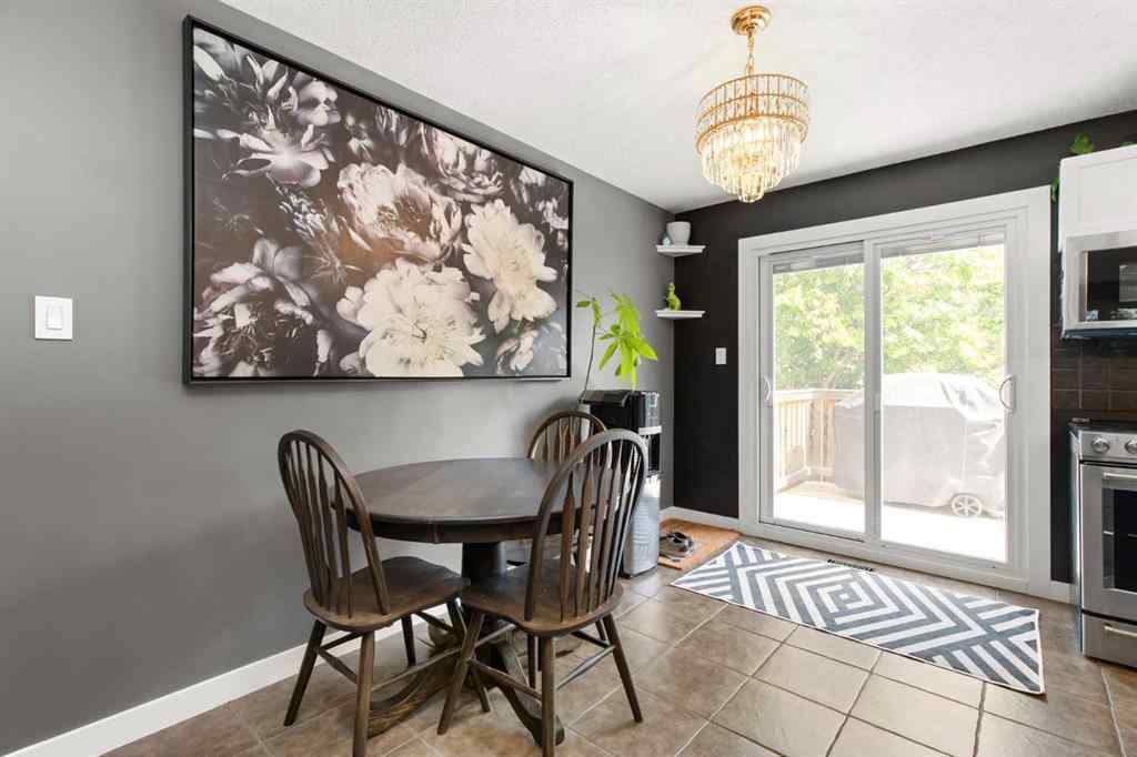MLS® A2252346 - 2591 22 Avenue SE in Crestwood-Norwood Medicine Hat, Residential