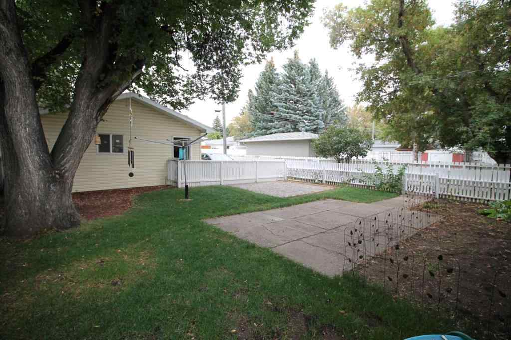 MLS® A2252350 - 517 23 Street S in Glendale Lethbridge, Residential
