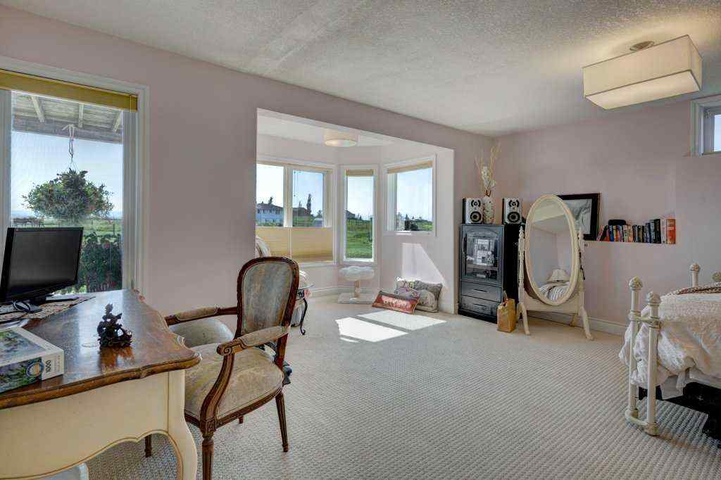 MLS® A2252353 - 642243 72 Street E in NONE Rural Foothills County, Residential