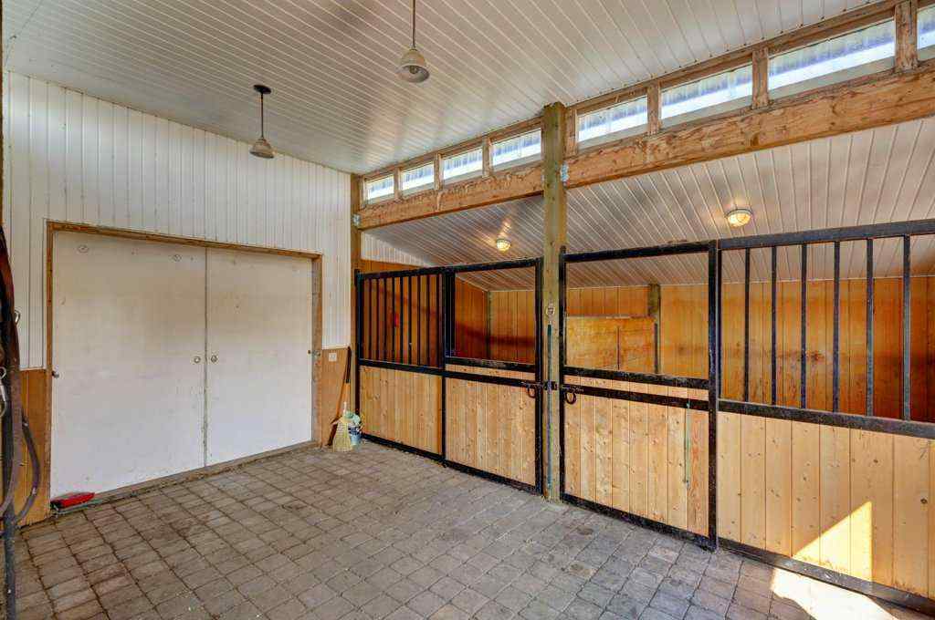 MLS® A2252353 - 642243 72 Street E in NONE Rural Foothills County, Residential