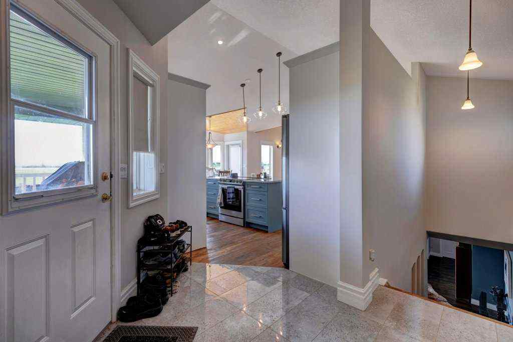 MLS® A2252353 - 642243 72 Street E in NONE Rural Foothills County, Residential