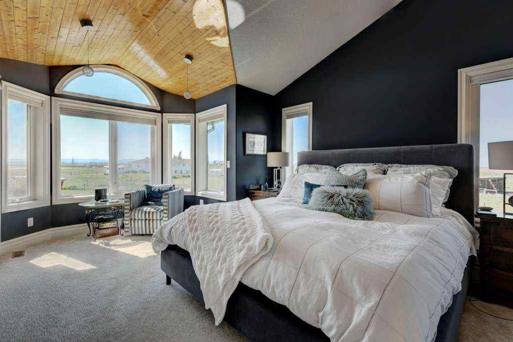 MLS® A2252353 - 642243 72 Street E in NONE Rural Foothills County, Residential