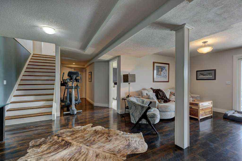 MLS® A2252353 - 642243 72 Street E in NONE Rural Foothills County, Residential