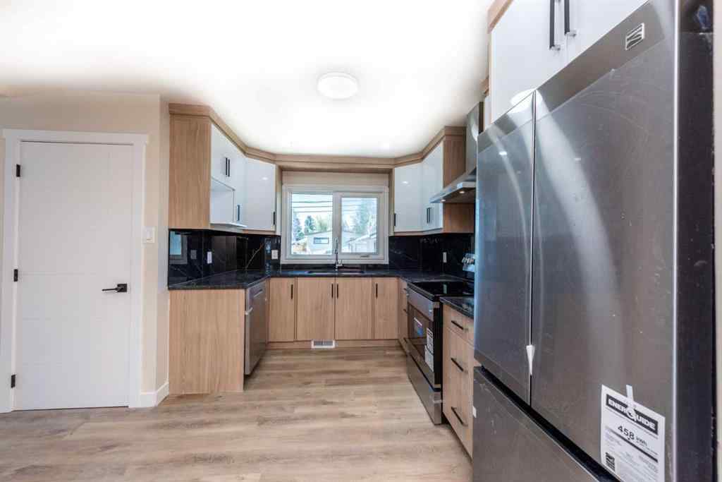 MLS® A2252354 - 209 47 Street SE in Forest Heights Calgary, Residential