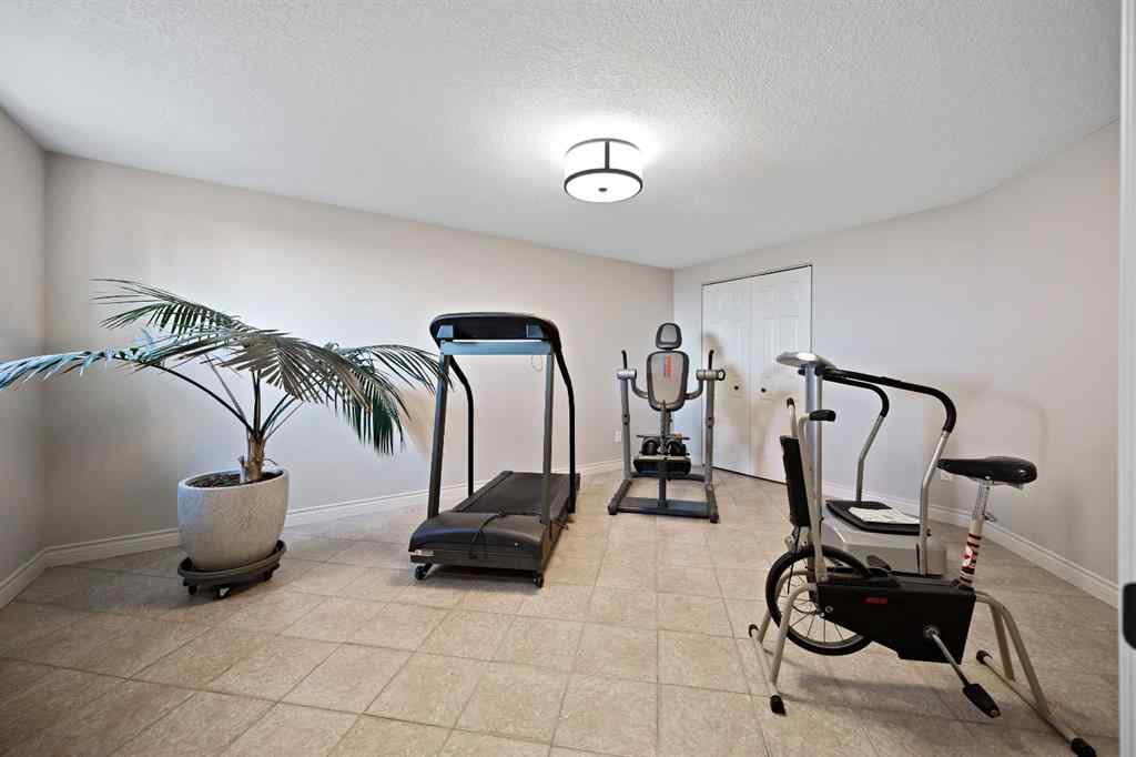 MLS® A2252355 - 260011 Mountain Ridge Place  in Mountain Ridge PL Rural Rocky View County, Residential
