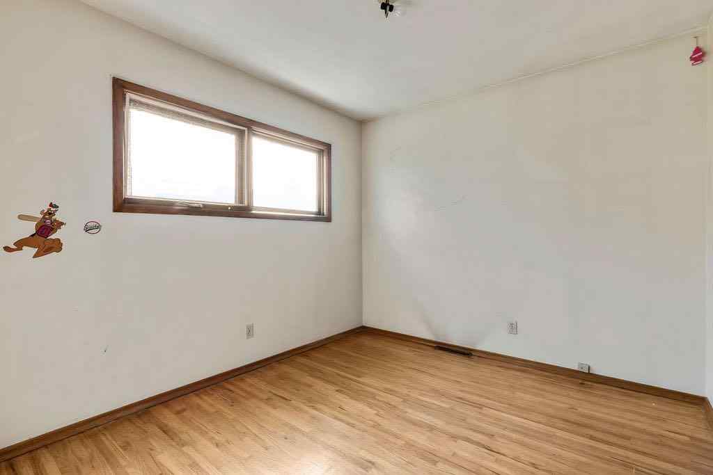 MLS® A2252358 - 4720 Fordham Crescent SE in Forest Heights Calgary, Residential