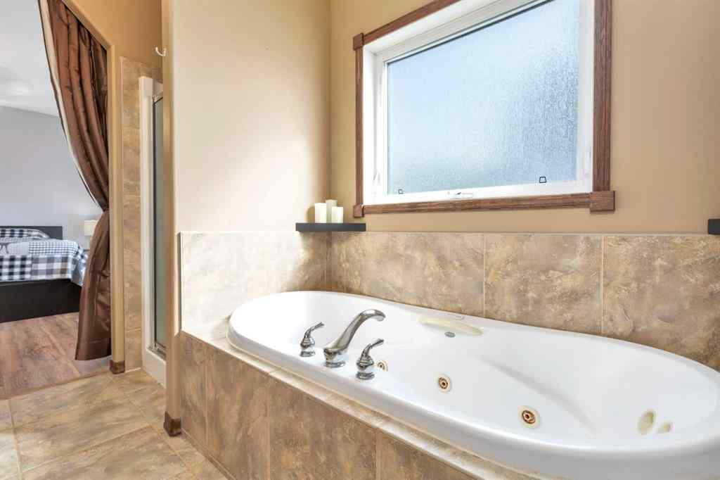 MLS® A2252365 - 5201 50 Street  in NONE Bentley, Residential