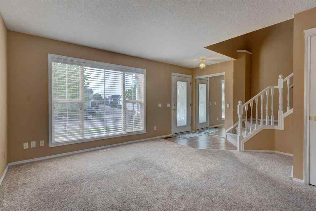MLS® A2252369 - 129 Prestwick Park SE in McKenzie Towne Calgary, Residential